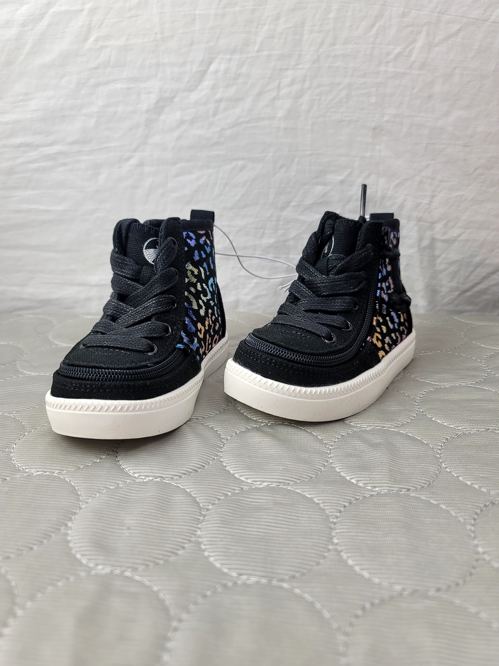 NWT BILLY Footwear Black Iridescent Haring High Top Sneakers Size 5T